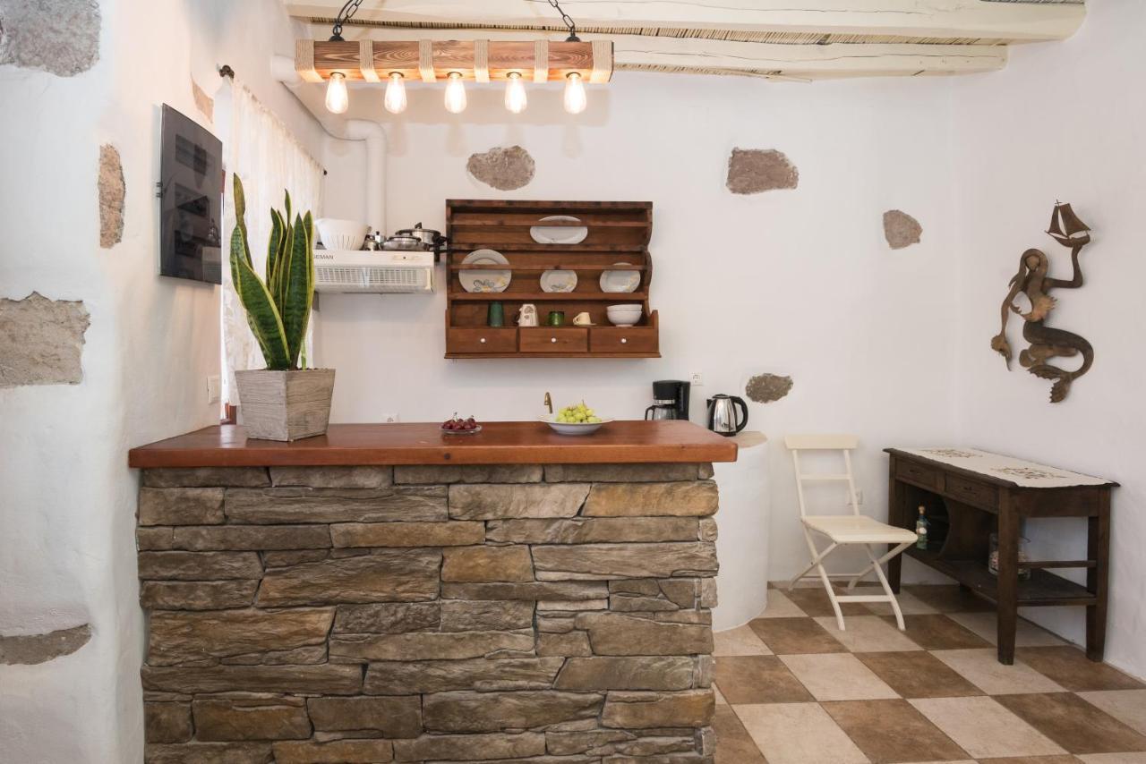 Αlexandra Studio Apartamento Plaka  Exterior foto